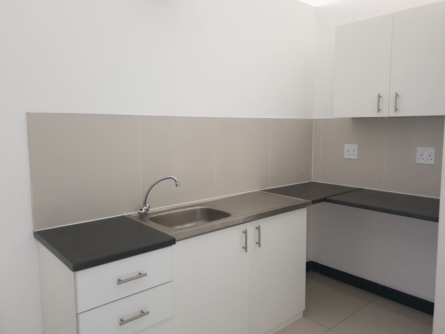 To Let commercial Property for Rent in Observatory Western Cape